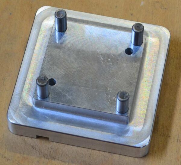 8 station tombstone vise drive end backside