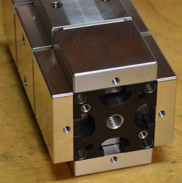 2x8-double-station-production-vise-end-2 2x8-double-station-production-vise-end