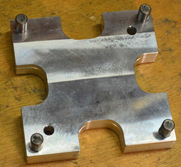 3x8-TS-End-2 3" 8 Station Tailstock End